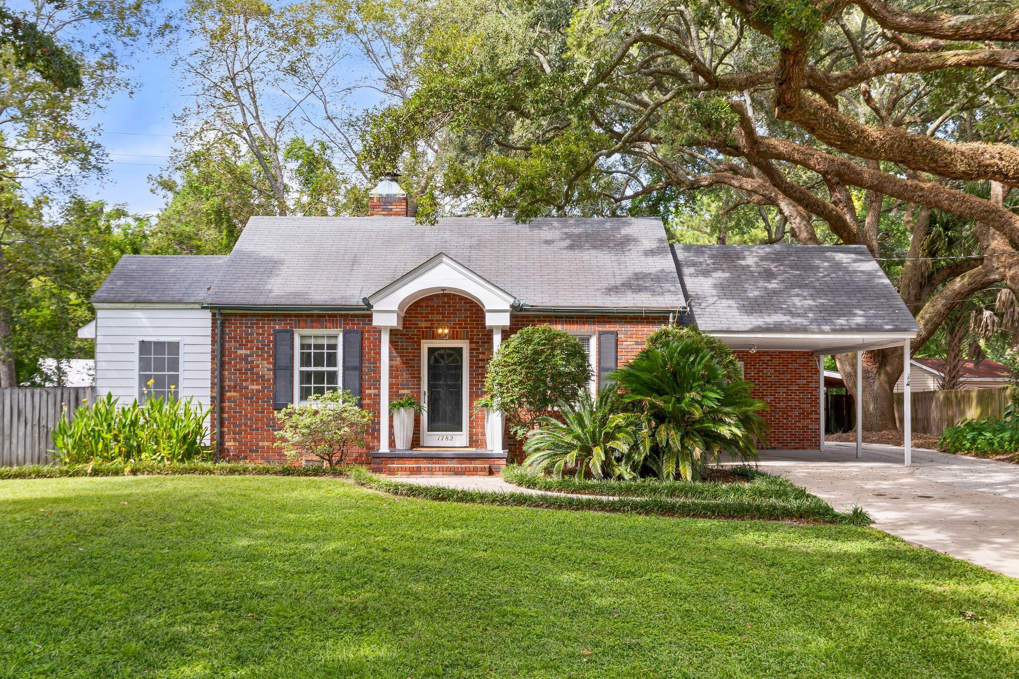 Residential in Charleston