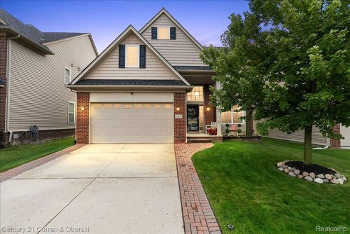 27476 Belgrave Pl, Novi, MI, 48374-1016 | Card Image