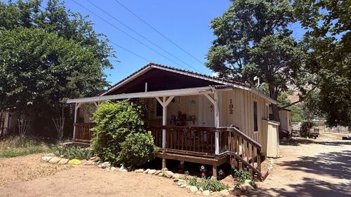 194 Sirretta St, Kernville, CA, 93238 | Card Image