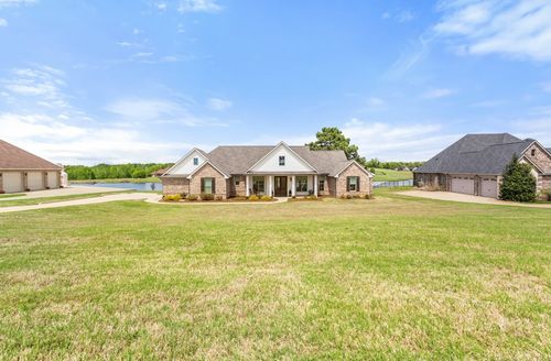 23630 Champion Dr, Lindale, TX, 75771-5577 | Card Image