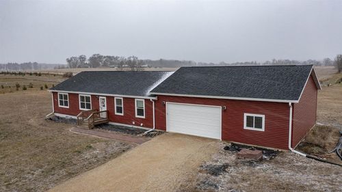 N3377 Flynn Dr, Montello, WI, 53949-9094 | Card Image