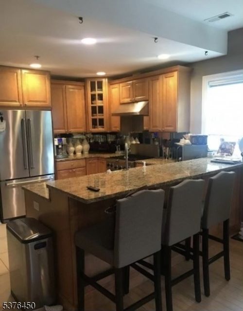 453 Springfield Ave, Berkeley Heights, NJ, 07922-1191 | Card Image