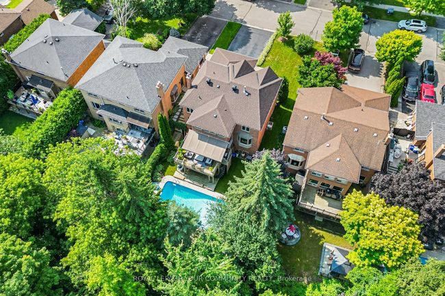 48 Lanewood Dr, House other with 4 bedrooms, 4 bathrooms and 2 parking in Aurora ON | Image 36