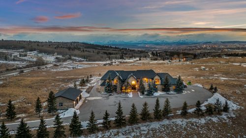 40090 Retreat Road, Rural Rocky View County, AB, T4C1A2 | Card Image