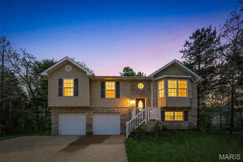 1022 S Lakeview Dr, De Soto, MO, 63020-4244 | Card Image
