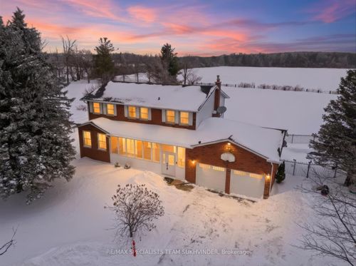 18577 St Andrews Rd, Caledon East, ON, L7K2E3 | Card Image