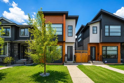 431 29 Ave Nw, Calgary, AB, T2M2M4 | Card Image