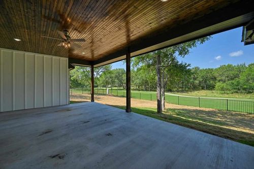 101 Eagle Point Dr, Kingsland, TX, 78639-4443 | Card Image