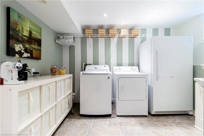 66 Garden Ave, House other with 4 bedrooms, 3 bathrooms and 4 parking in Ancaster ON | Image 24