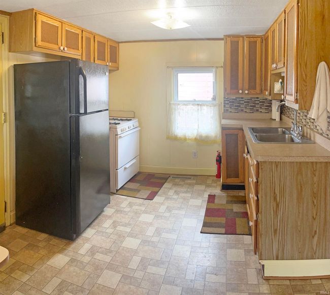 1057 Cone St, House other with 2 bedrooms, 1 bathrooms and null parking in Elkhart IN | Image 11