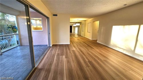 apt-d-301 6th Ave S, Naples, FL, 34102-6546 | Card Image