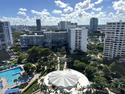 2018-2500 Parkview Dr, Hallandale Beach, FL, 33009-2810 | Card Image