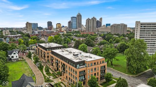 401-a-877 N East St, Indianapolis, IN, 46202-3424 | Card Image