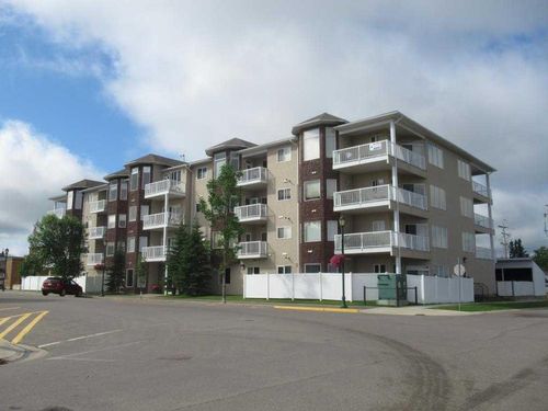 203-10220 101 Ave, Lac La Biche, AB, T0A2C0 | Card Image