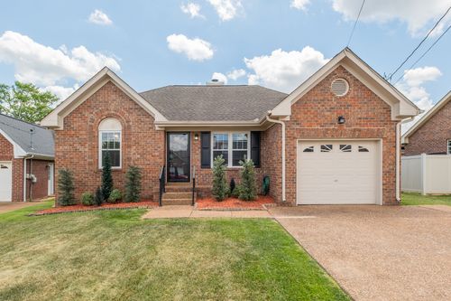 120 Cloverfield Ct, Hendersonville, TN, 37075-6404 | Card Image