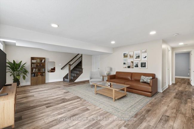 111 Macdonald Cres, House other with 4 bedrooms, 3 bathrooms and 4 parking in Grey ON | Image 22