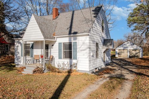 5446 Miller Rd, Swartz Creek, MI, 48473-1513 | Card Image