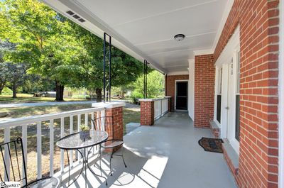 606 Chestnut Street, House other with 4 bedrooms, 2 bathrooms and null parking in Laurens SC | Image 2