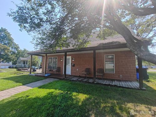 6 Albert Ave, Milltown, NJ, 08850-1947 | Card Image