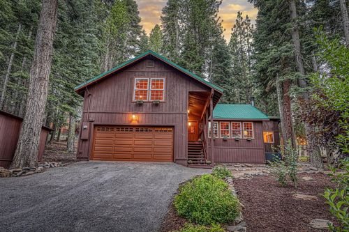 12199 Greenwood Ct, Truckee, CA, 96161-2600 | Card Image