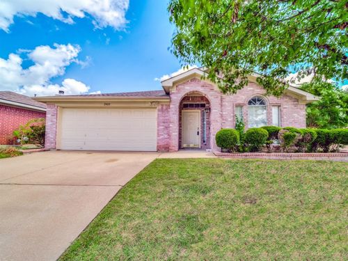 2400 Nogales Drive, Fort Worth, TX, 76108 | Card Image