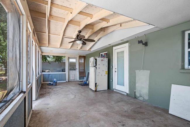 6208 Florida Cir E, House other with 2 bedrooms, 1 bathrooms and null parking in APOLLO BEACH FL | Image 15