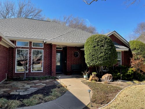 8805 Hilary Ct, North Richland Hills, TX, 76182-3266 | Card Image