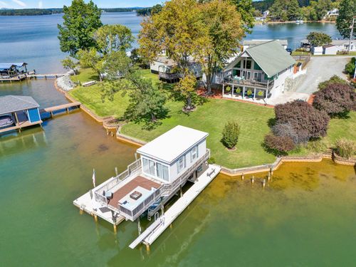 337 Emerald Pt, Penhook, VA, 24137 | Card Image