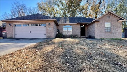 188 Sagewood Ln, Russellville, AR, 72802-6916 | Card Image