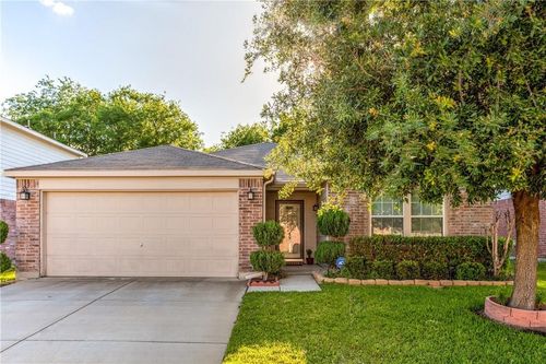 9221 Goldenview Drive, Fort Worth, TX, 76244 | Card Image