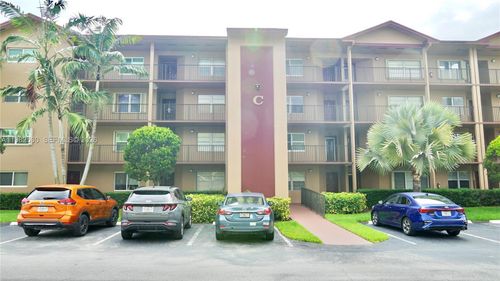 apt-211c-100 Sw 130th Ter, Pembroke Pines, FL, 33027-4090 | Card Image