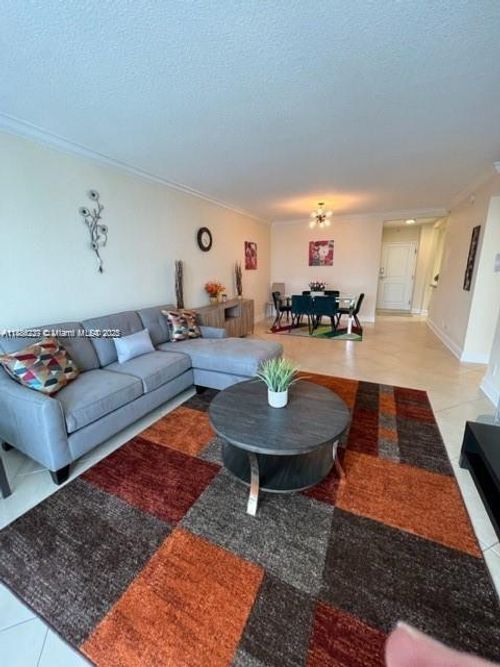 apt-806-401 69th St, Miami Beach, FL, 33141-3124 | Card Image