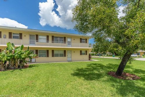 apt-s8-3325 Airport Rd N, NAPLES, FL, 34105-2830 | Card Image