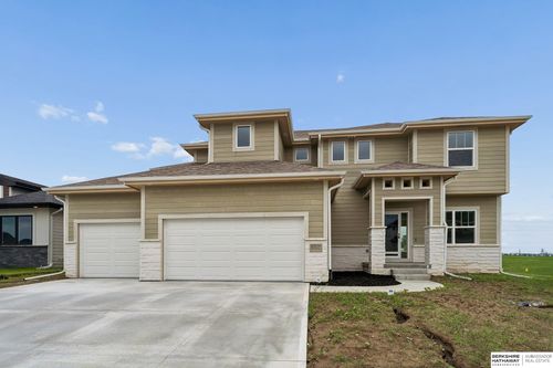 6327 N 207th St, Elkhorn, NE, 68022-5470 | Card Image