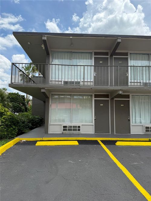 262-5020 W Irlo Bronson Memorial Hwy, Kissimmee, FL, 34746-5343 | Card Image