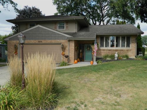 3838 Abbotsford Rd, Rockford, IL, 61107-3625 | Card Image