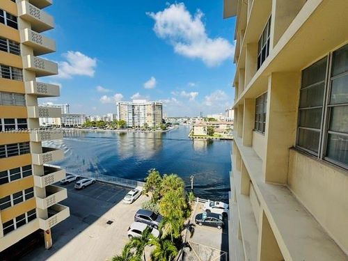 apt-622-1817 S Ocean Dr, Hallandale Beach, FL, 33009-4943 | Card Image