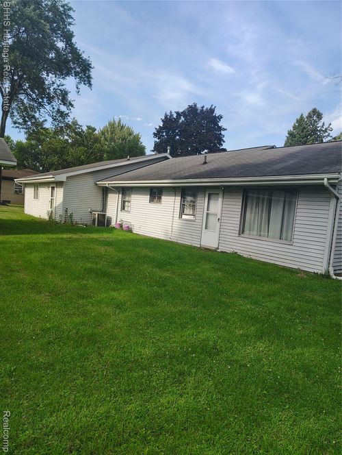 3019 Cashin Dr, Flint, MI, 48506-2020 | Card Image