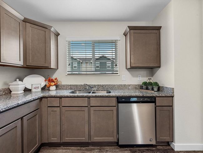 B - 21155 Gosling Rd, Townhouse with 3 bedrooms, 3 bathrooms and null parking in Spring TX | Image 4