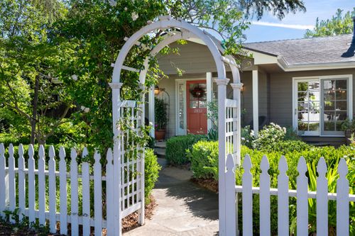 2832 Grand Ave, Los Olivos, CA, 93441-4407 | Card Image