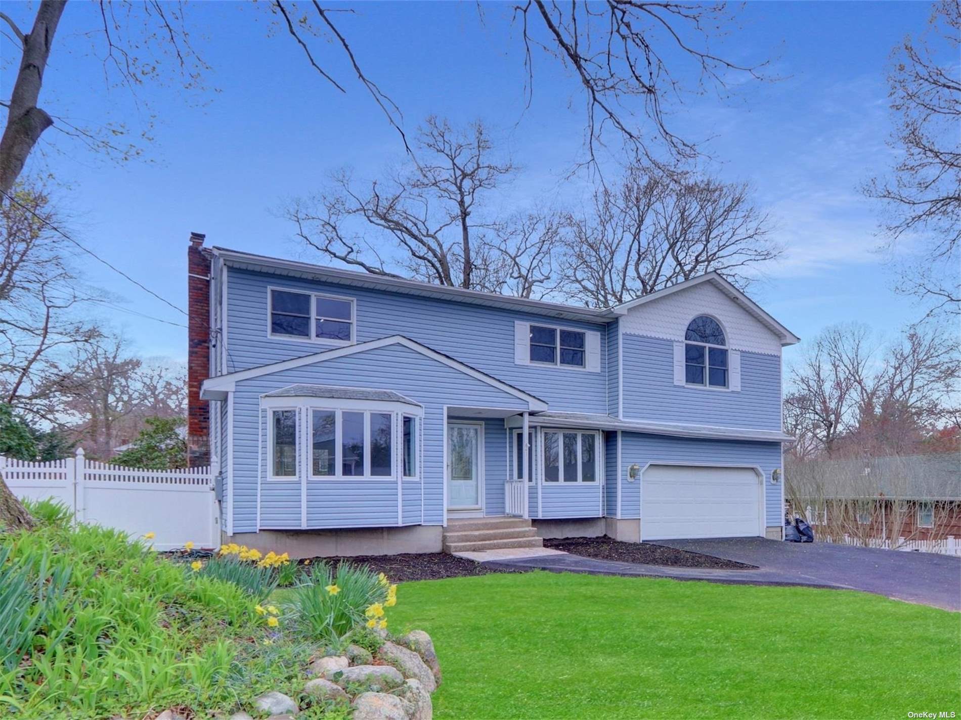 Minton St, Livonia, MI 48150