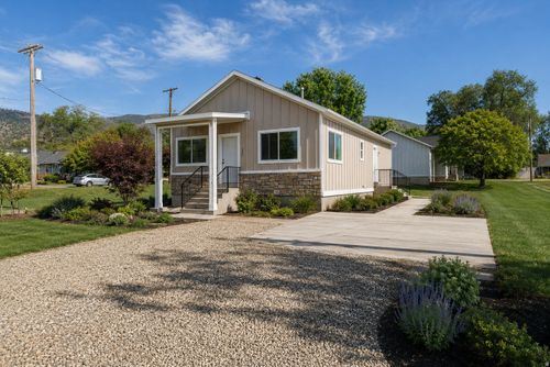 395 N 300 E, Manti, UT, 84642 | Card Image