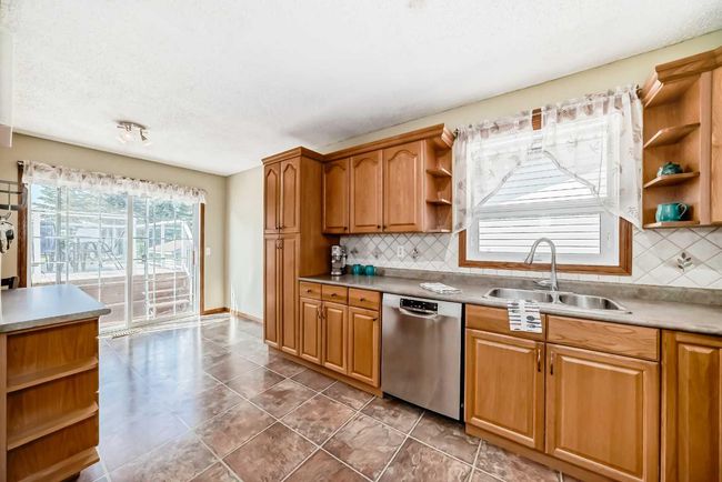 440 Big Springs Drive Se, House other with 3 bedrooms, 2 bathrooms and 1 parking in Airdrie AB | Image 7