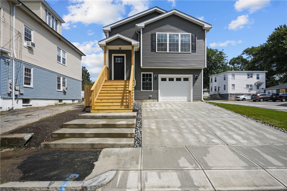 Dyer Ave, Cranston, RI 02920