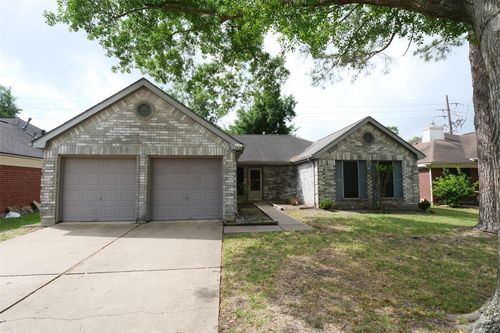 17427 Hamilwood Dr, Houston, TX, 77095-1121 | Card Image