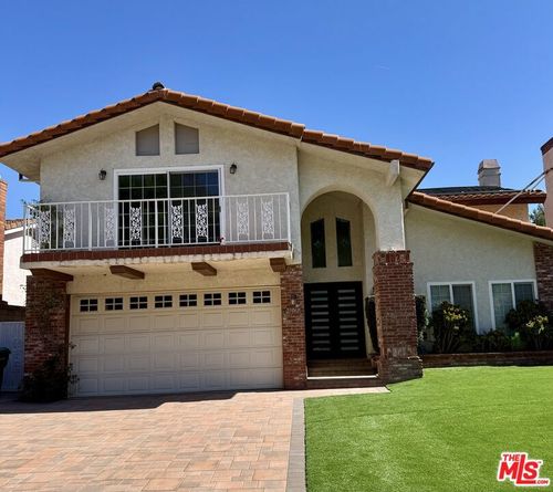 27917 Via Amistosa, Agoura Hills, CA, 91301-2474 | Card Image