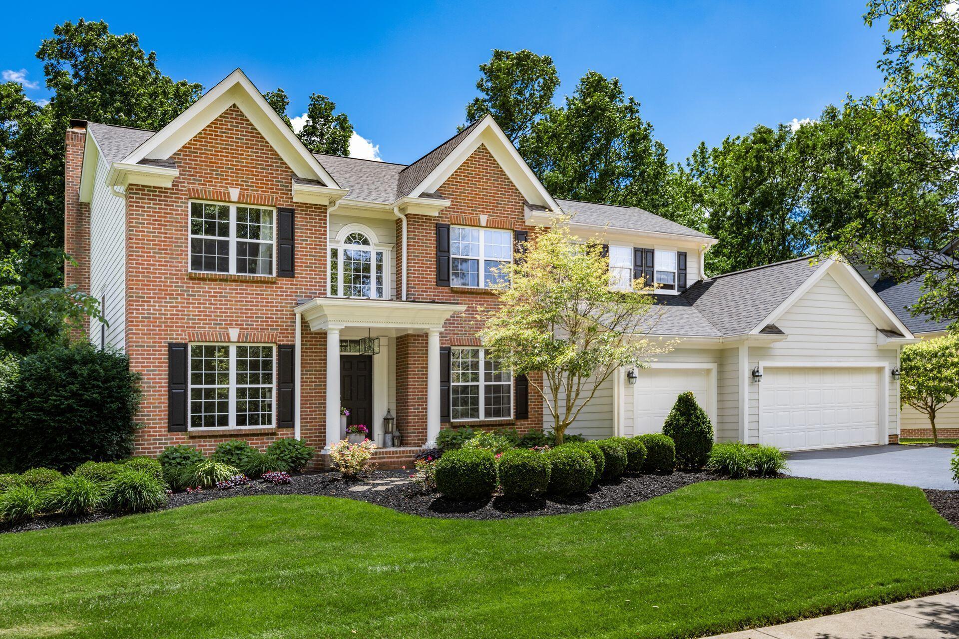 Sierra Dr, Westerville, OH 43082