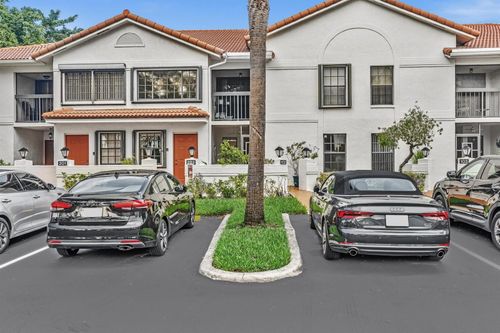 102-9632 Sills Dr E, Boynton Beach, FL, 33437-5332 | Card Image