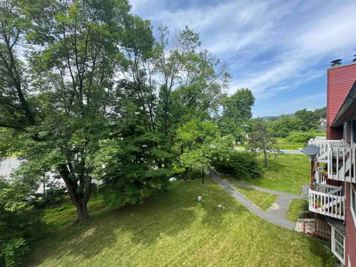 u7-1856 Quechee Main St, Quechee, VT, 05059-3013 | Card Image