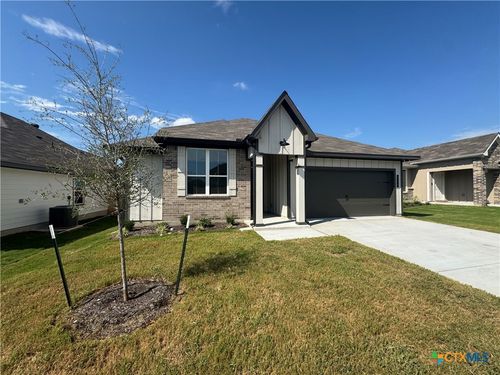 214 University Ave, Troy, TX, 76579-3947 | Card Image